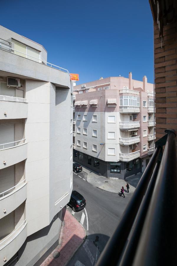 Hola Mar Apartman Torrevieja Kültér fotó